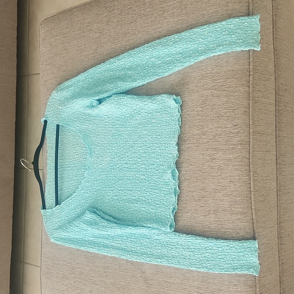 Turquoise moda international top low neckline nylon and spandex - Picture 5 of 5